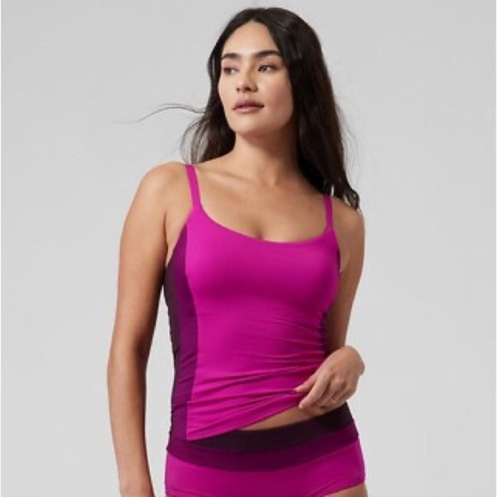 Athleta Coastline Bra Cup Tankini Top in Electric Fuchsia Size 32 D/DD